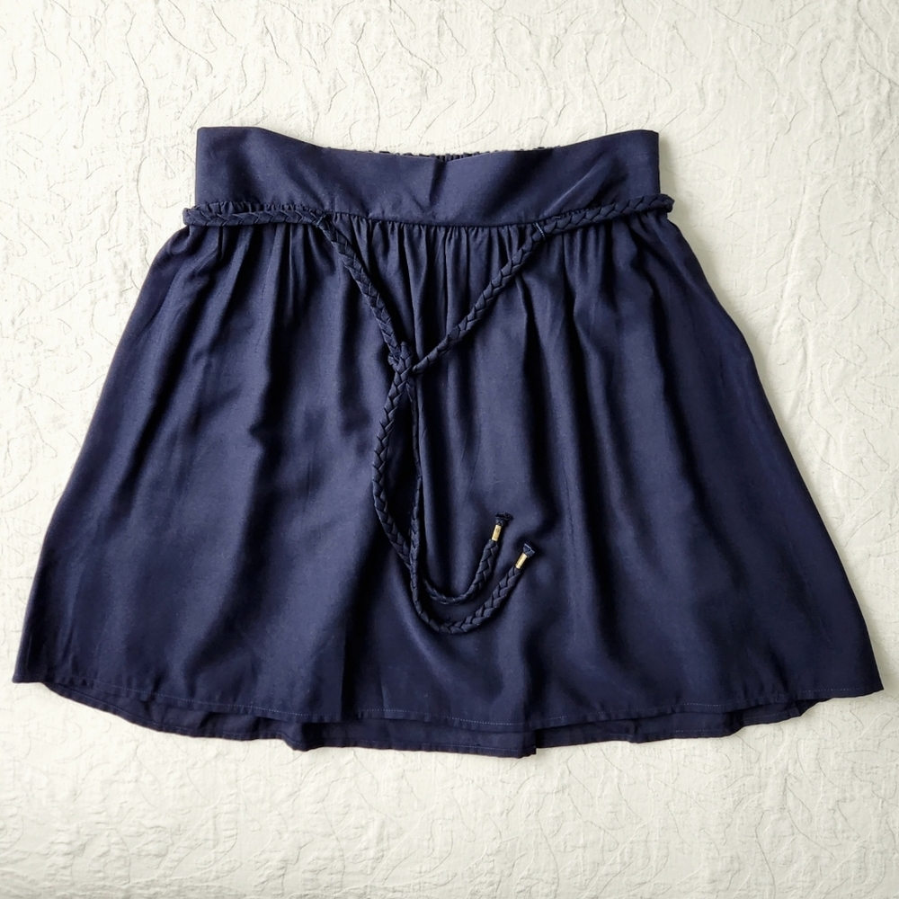 Tommy Hilfiger Navy Blue Pull-On Skirt With Braided Tie Belt, Size Small - Picture 7 of 16